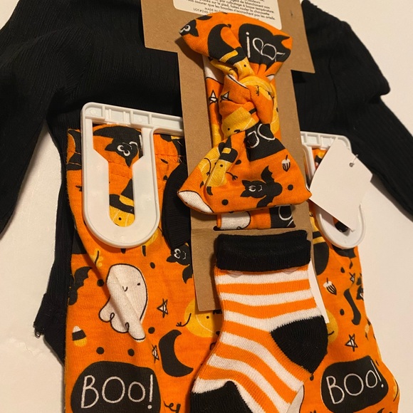 Halloween- set for baby with the headband, socks, pants and long leeves bodysuit - Picture 3 of 4